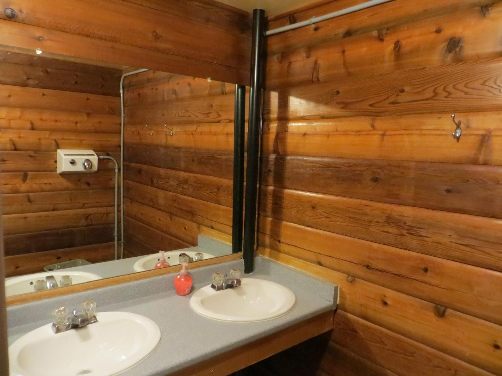 Hi Kananaskis Wilderness - Hostel Exterior photo