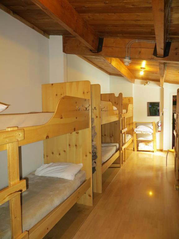 Hi Kananaskis Wilderness - Hostel Room photo